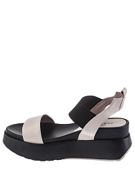 P104-521/134NP Босоножки